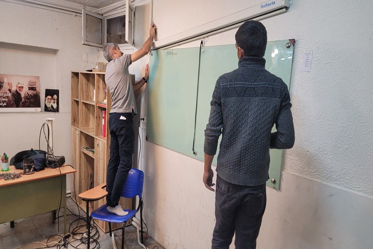 ارتقاء و پشتیبانی سیستم های هوشمند سازی 